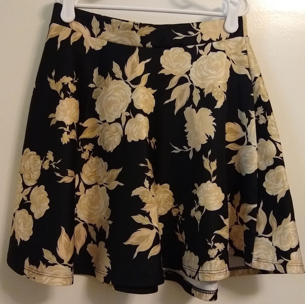 Floral skater skirt